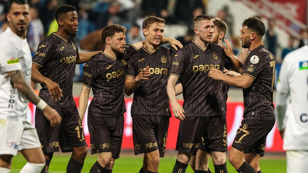 trabzonsporun golcusune teklif geldi q38MCQGC