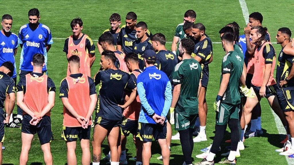 transferi resmen acikladilar fenerbahcede surpriz ayrilik yeni takimini duyanlar inanamadi F69gA5Vb