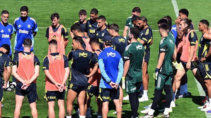 transferi resmen duyurdular super ligde buyuk surpriz vedat muriqi ezeli rakibe imza atiyor 0 7vG5aJSZ