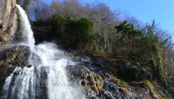 turistler akin ediyor yatirim yok caglayan selalesi bakimsizliga terk edildi WccQBtDZ
