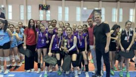 voleybolda kupalar sahibine kavustu OX7dN3zH