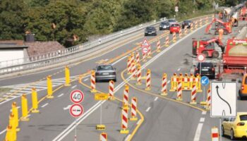 yola cikacak suruculer dikkat aciklama yapildi iste trafige kapali yollar 26 eylul 2025 p8OIf6QX