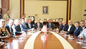 zafer partisi genel baskani prof dr umit ozdagdan zeydan karalara destek ziyareti 5V3mg9Ql