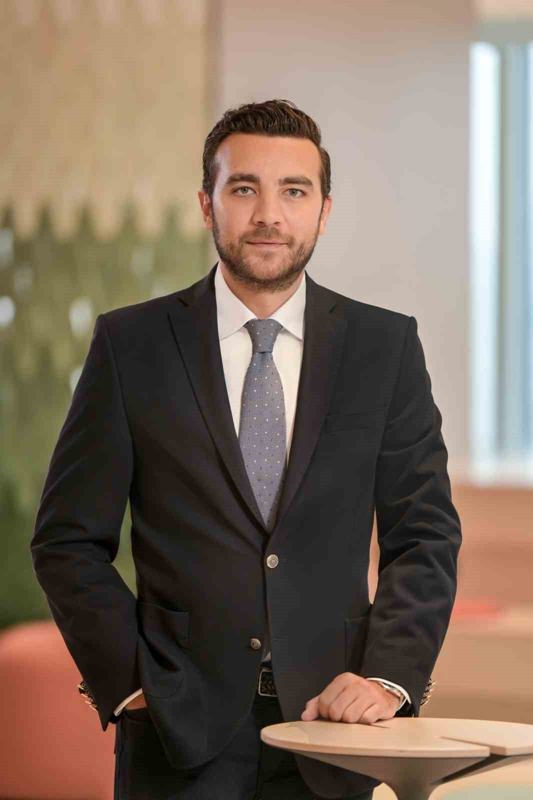 akbankta ust duzey degisim emre cift ve sebnem dag guvene yeni gorev 1 LQDCfFKk