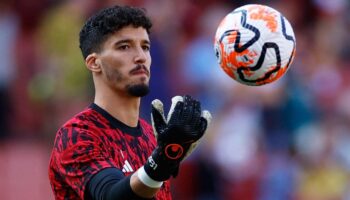 altaya kotu haber manchester united gol yemeden kazandi DLvGsRMp