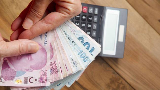 asgari ucretlinin alim gucu 9 ayda 5 bin 600 lira eridi 1