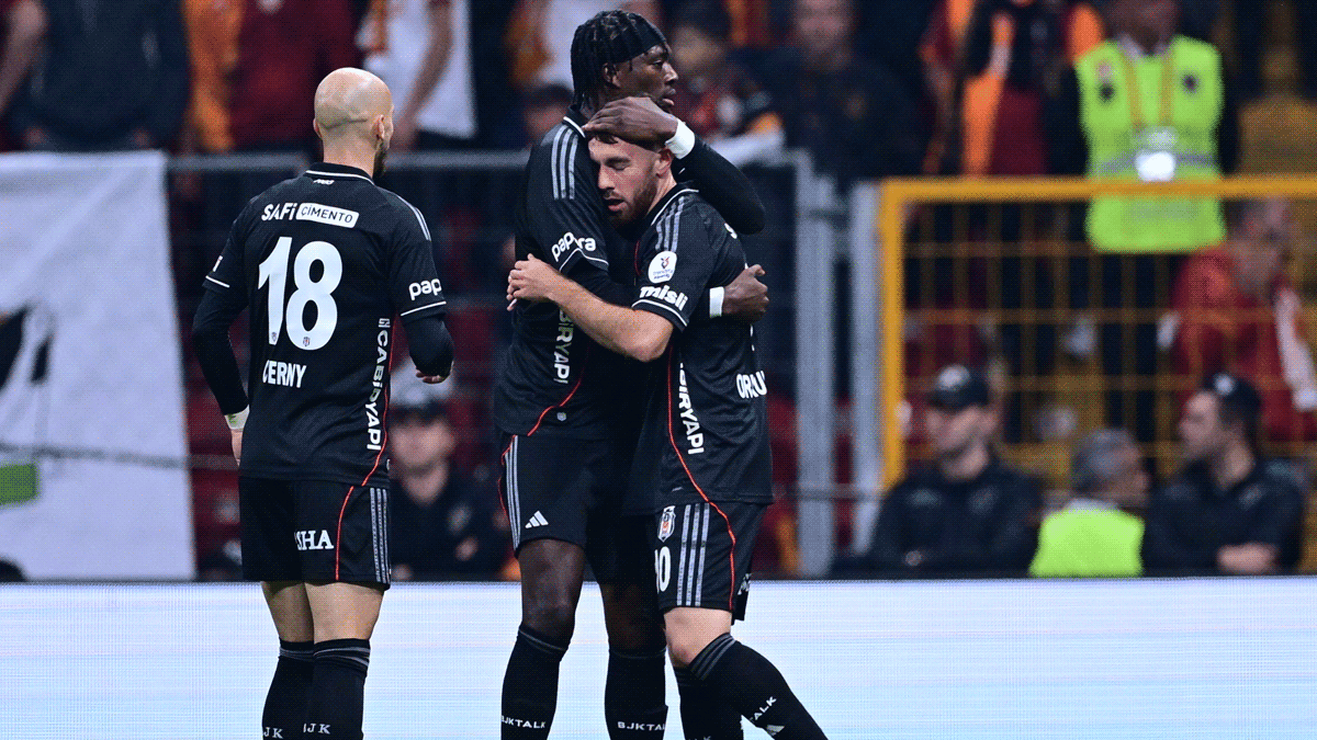 besiktasli oyuncularin galatasaray derbisi sonrasi soyunma odasindaki konusmalari ortaya cikti 1 IZp4gdOJ