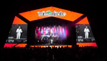 bir anadolu senligi bereketi 5 sehirde 898 bin 608 kisi sanatla bulustu LOv1AYb3