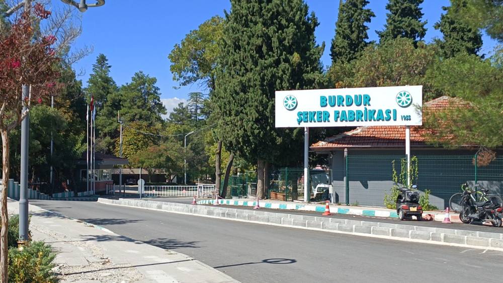burdurda fabrikada zehirlenme cok sayida isci hastaneye kaldirildi 0 ZgrJgVA7