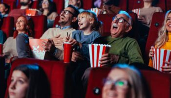 carsamba gunleri sinema biletleri maksimum 120 tl olacak S7NEYLRL