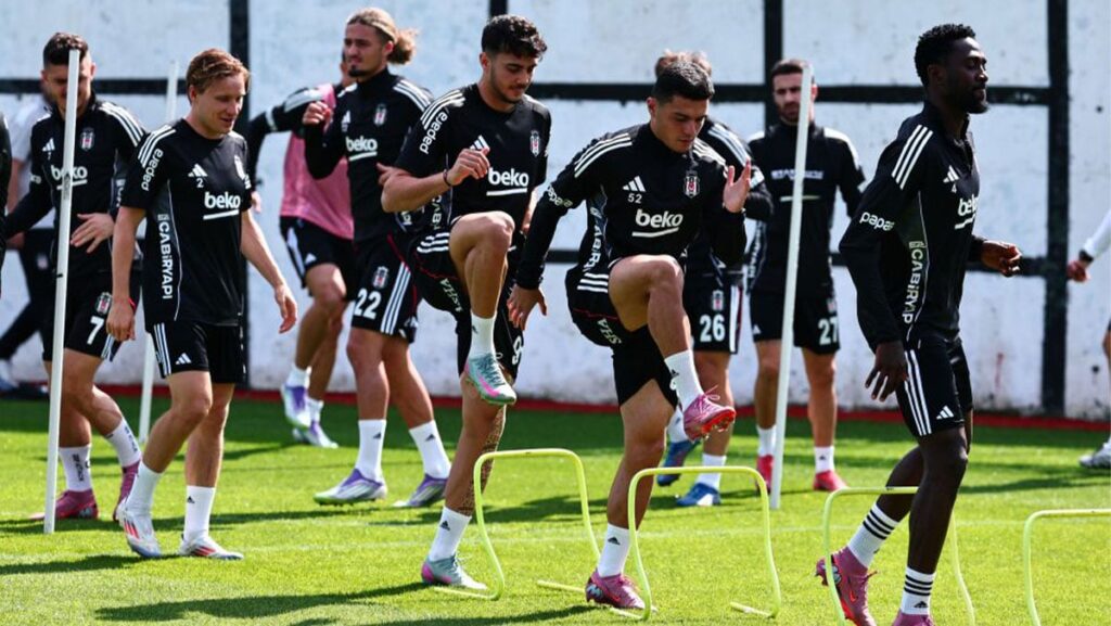 derbi hazirliklari suruyor besiktas taktik calisti fij16b3I