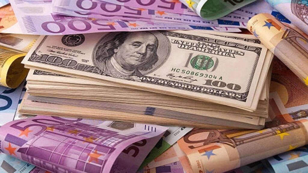 dolar ve euro bugun gune nasil basladi 3 ekim 2025 bcWxIjAu