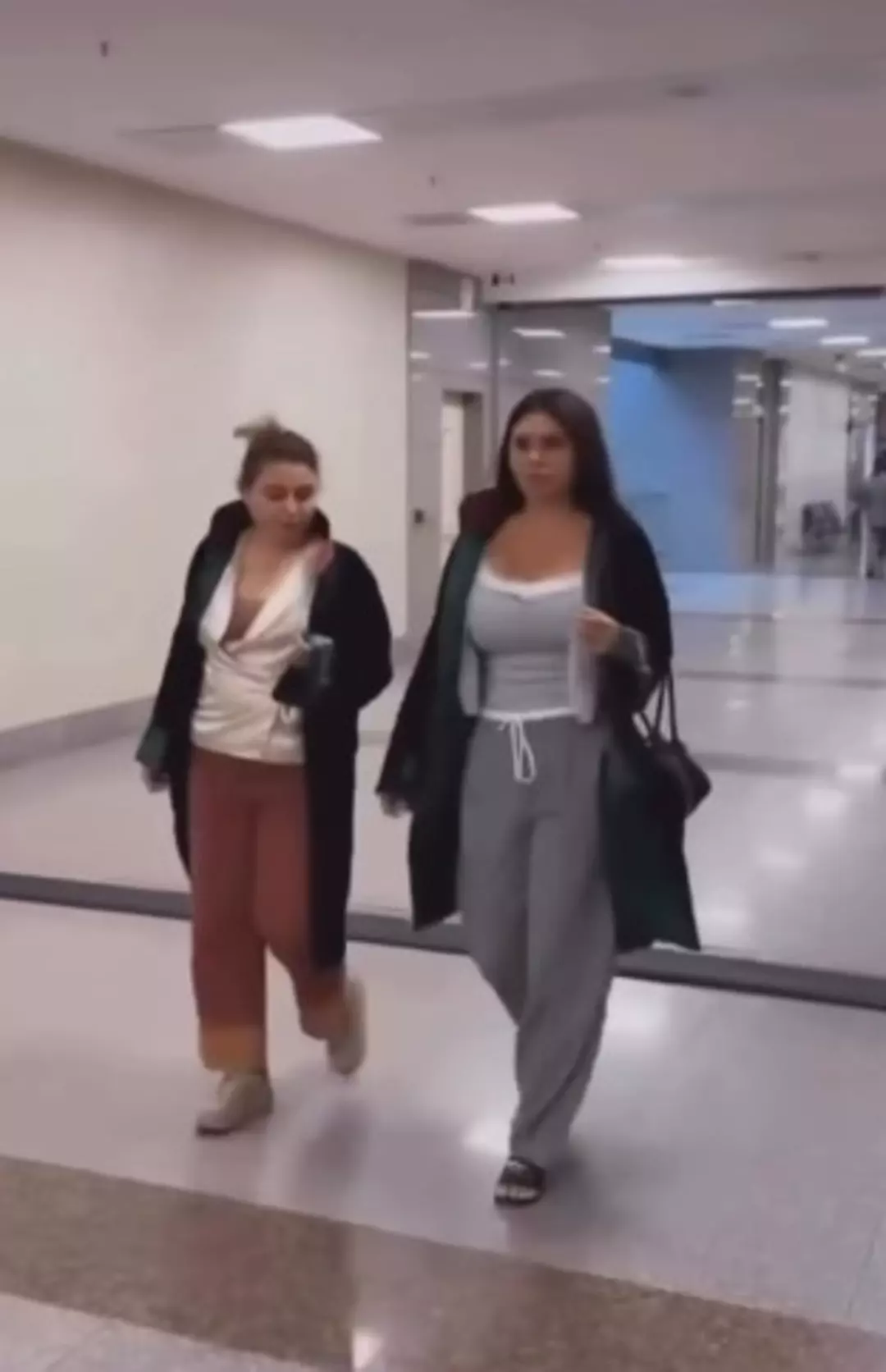 ebru polat avukatliga geri dondu kombini olay oldu 2 kkucevE7