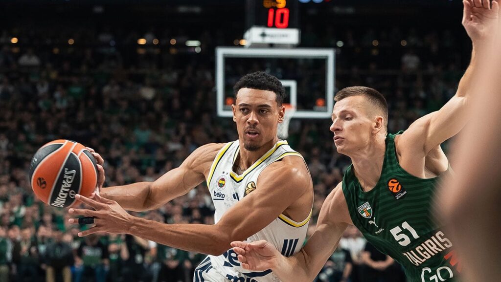 eski dostlarin kapismasinda kaybeden fenerbahce baldwine yazik oldu bEb8NvCF