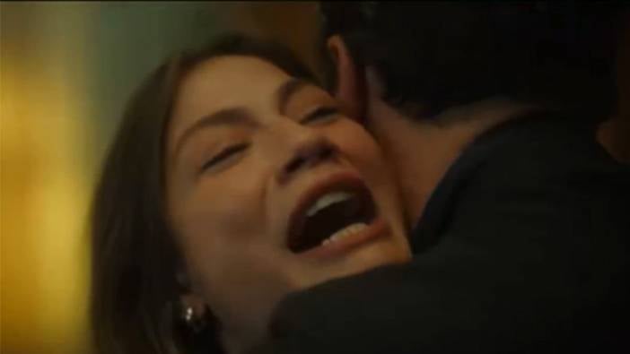 esref ruyanin nisani demet ozdemirden ayna pozu hayranlari bayildi 21 WwkskRyY