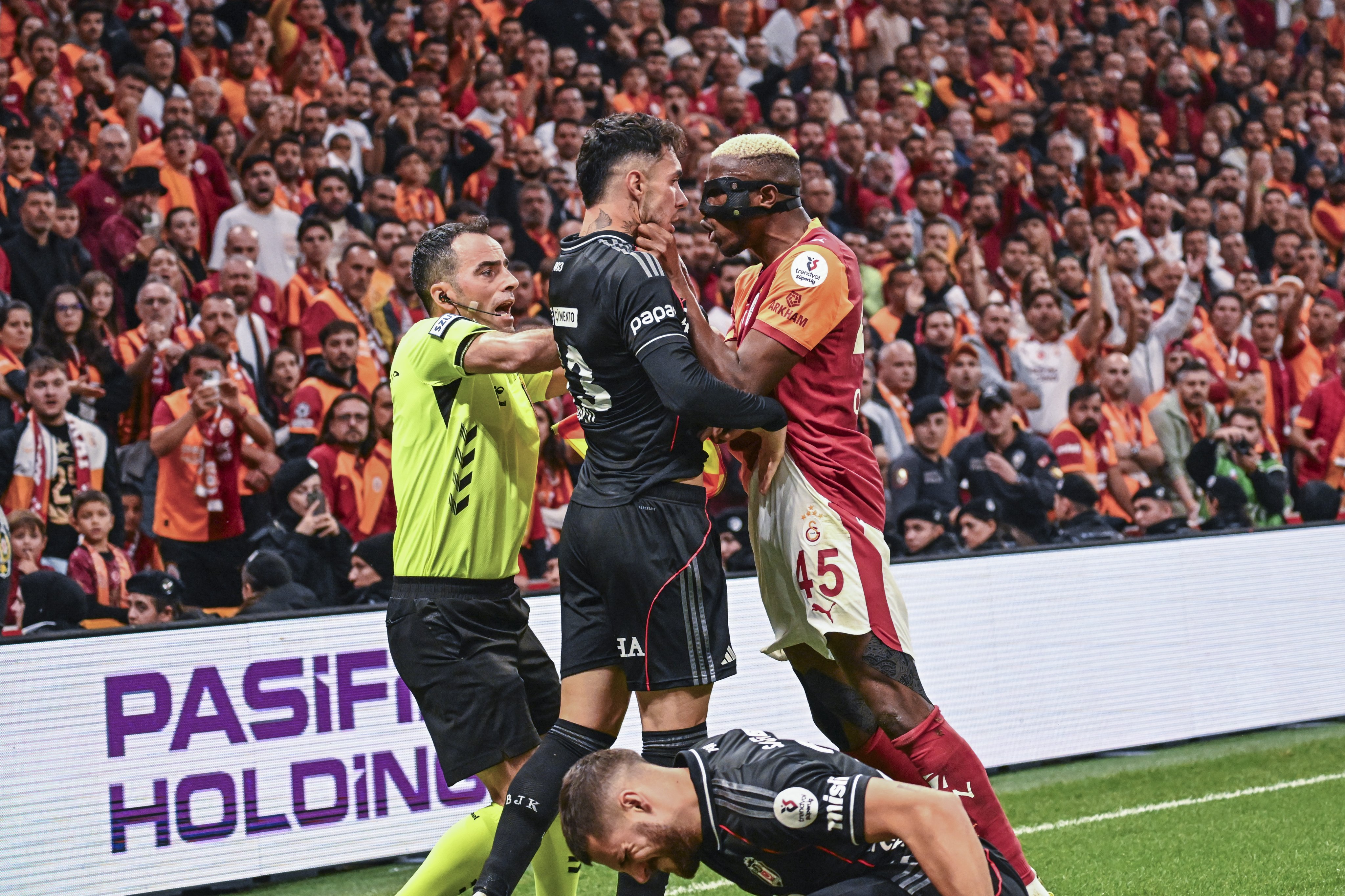 fatih portakaldan victor osimhen icin olay sozler galatasaraylilar sinirden deliye donecek 1 P8Et4bh8