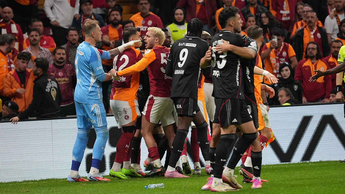 galatasaray besiktas derbisine damga vuran kirmizi kart pozisyonlari 0 byRG3mIN