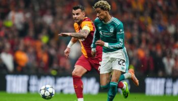 galatasaray liverpool macinda unutulmaz pozisyon e2z2Llc8