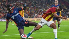 Göztepe gümbür gümbür! Başakşehir'i dibe ittiler 2 goztepe gumbur gumbur basaksehiri dibe ittiler 6rIkB3B8