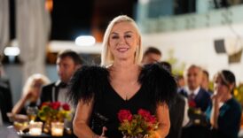 gulenay kalkan geri donuyor tatli sert anne efsane olacak gdT7pbDX