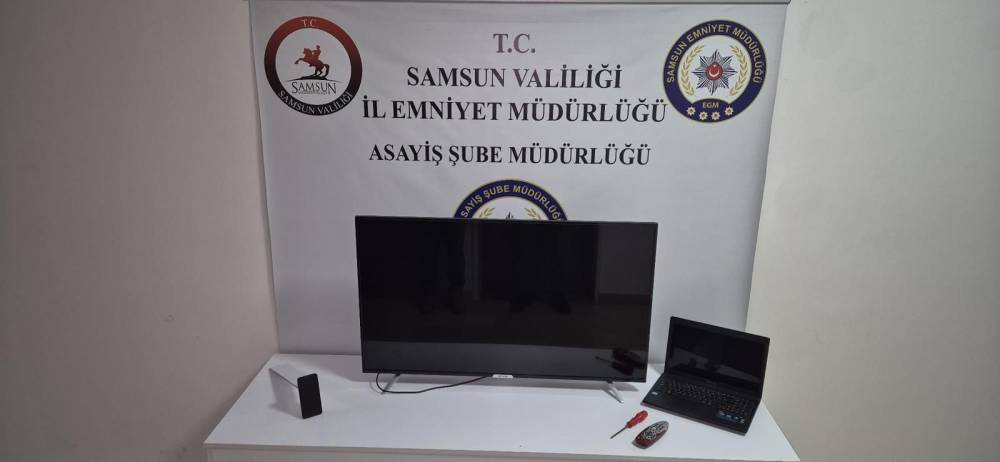 hirsizlarin plani polis bozdu 5 VyBg4gEI
