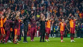 ilkaya atmosferi soran liverpoollu oyuncu ortaya cikti mwnOm9iK