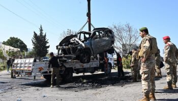 israil bu kez de lubnandaki baris gucune ihalarla saldirdi kmYvuUlg