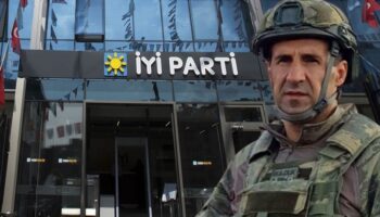 iyi parti efsane albayi yalniz birakmadi XSW6YRjc