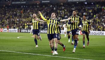 kanarya puan farkini azaltmak icin karadenizde iste samsunspor fenerbahce macinin muhtemel ilk 11leri tglLbx63