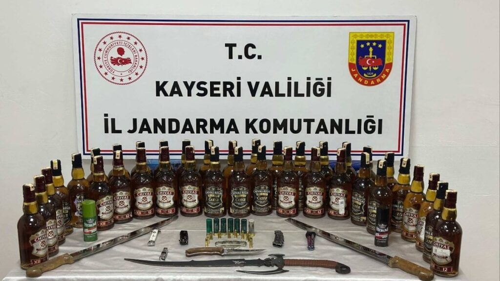 kayseride sahte alkol operasyonu 2 kisi gozaltina alindi CE91TayG