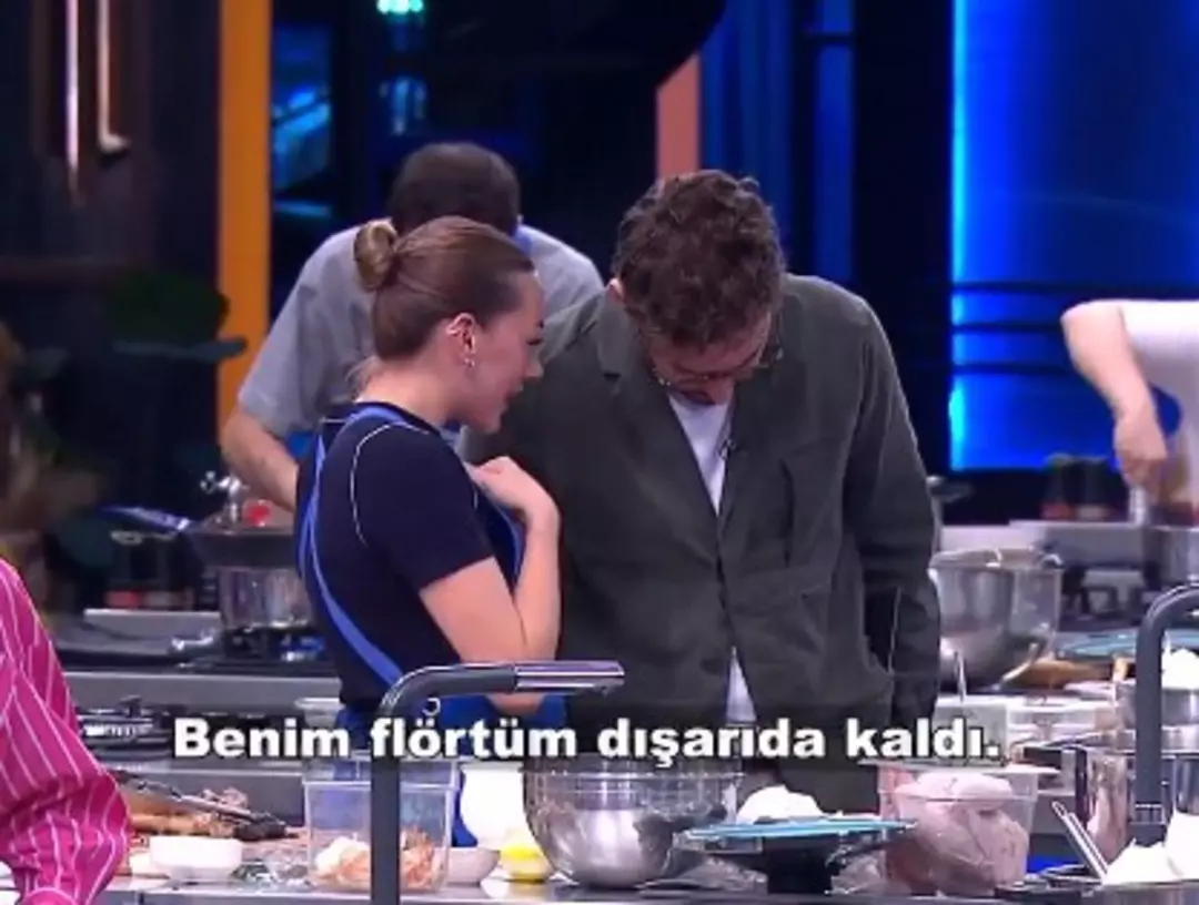 masterchefe ask itirafi damga vurdu yarismaci onunla konusmam yasak diyerek danilo seften yardim