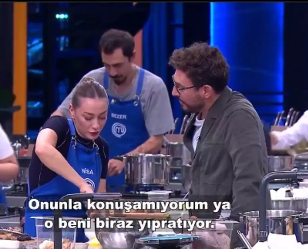 masterchefe ask itirafi damga vurdu yarismaci onunla konusmam yasak diyerek danilo seften yardim rsXbg1FA