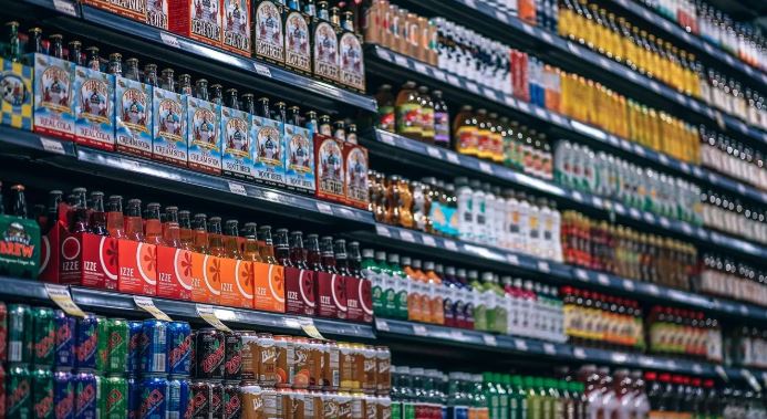 Meyve suyu üreticisi kapısına kilit vurdu. Çalışanlar iş aramaya başladı 2 meyve suyu ureticisi kapisina kilit vurdu calisanlar is aramaya basladi 1 5VIbEDVW