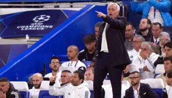 real madrid baskani perezden mourinhoya fenerbahcelileri kizdiracak sozler v79Mh7Jp
