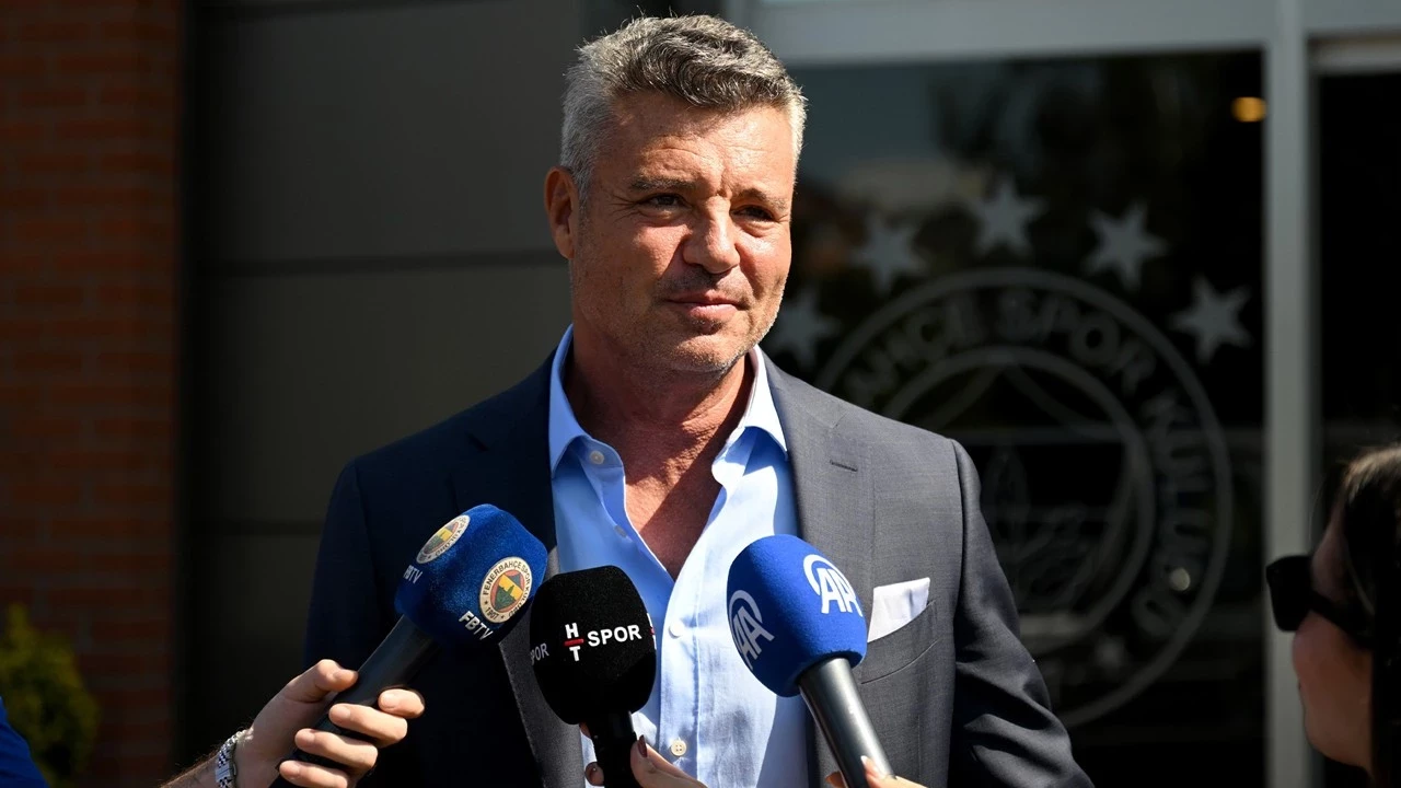 Sadettin Saran çok hızlı başladı! İlk transfer belli oldu: Taraftarlar sevinçten havalara uçacak 2 sadettin saran cok hizli basladi ilk transfer belli oldu taraftarlar sevincten havalara ucacak 1