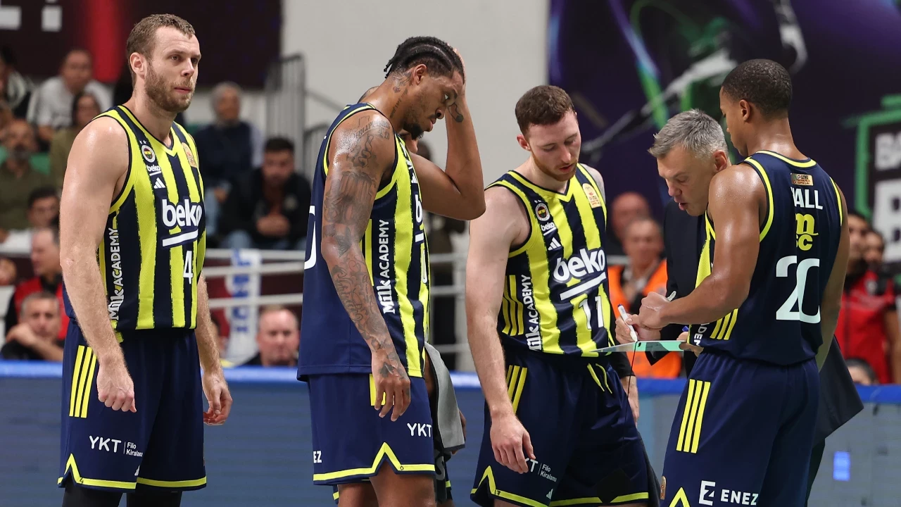son sampiyon euroleaguede parkeye cikiyor fenerbahce beko evinde paris ile karsi karsiya 1 liCmIOu9