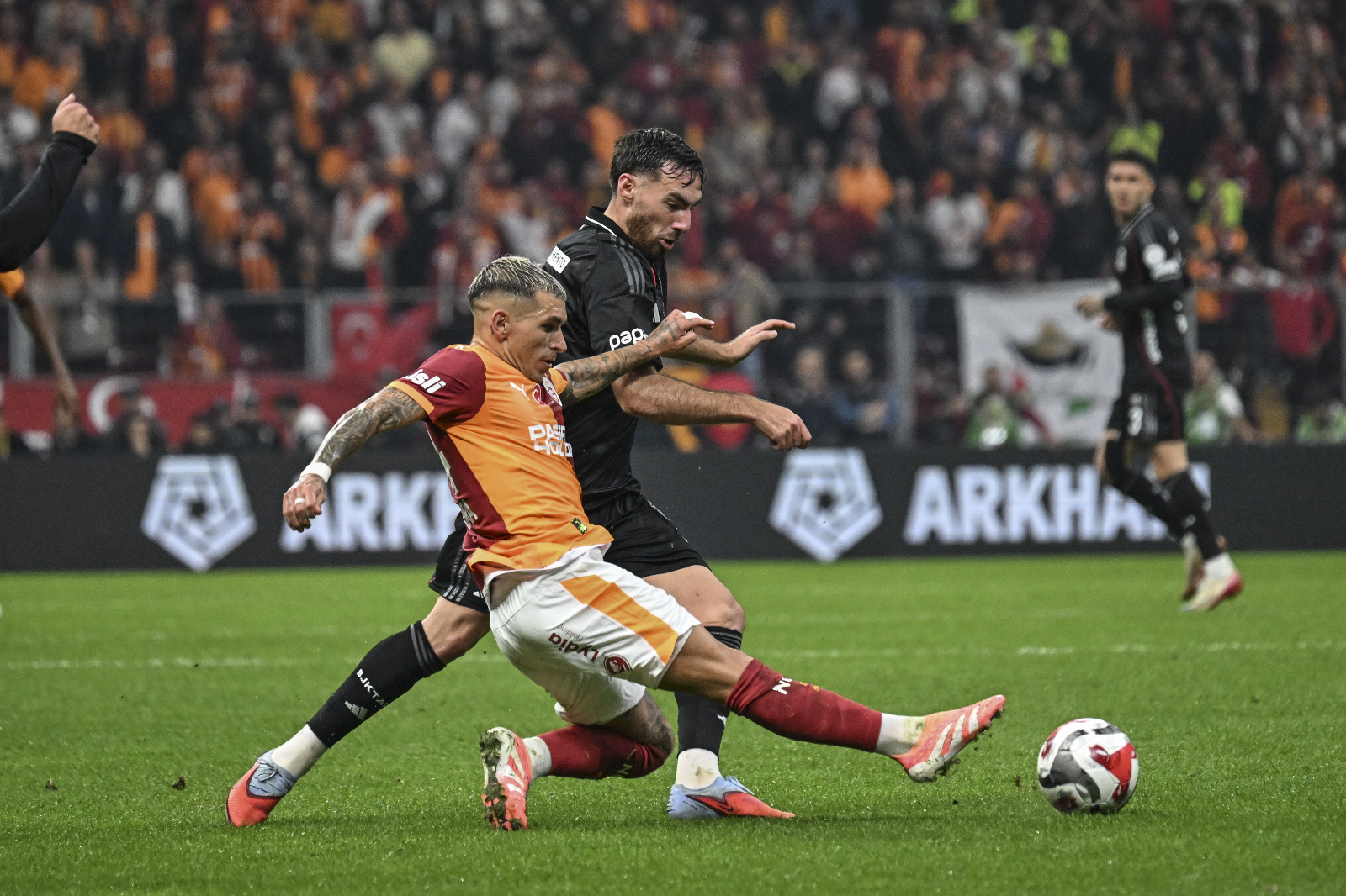 spor yazarlari galatasaray besiktas macini degerlendirdi o yildiz icin cok sert sozler 1 eEc1hmSf