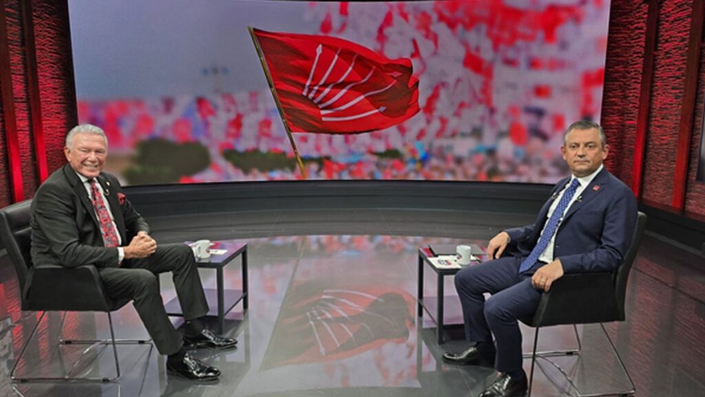 ugur dundardan dikkat ceken 15 temmuz detayi ozgur ozeli anlatti MKB4FFM9