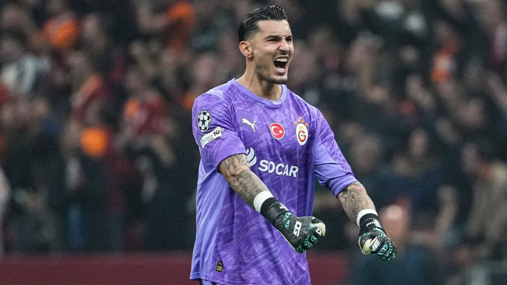 ugurcan cakirin kurtarisi en iyiler arasinda kglXNMMk