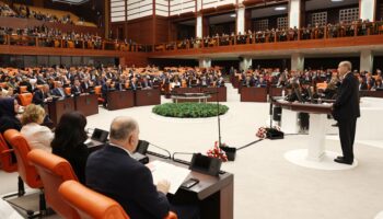 yeni yasama donemi basliyor erdogan mecliste konusacak HqtTPjQM