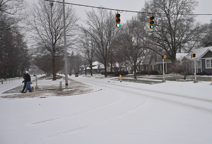 abdyi kar firtinasi esir aldi yuzbinler elektriksiz kaldi binlerce ucus iptal edildi 7