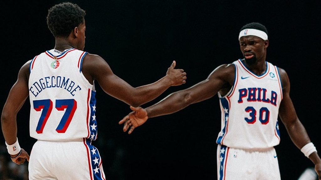 adem bona fark yaratti philadelphia milwaukee bucksi yendi bG6VLCCR