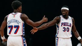 adem bona fark yaratti philadelphia milwaukee bucksi yendi bG6VLCCR