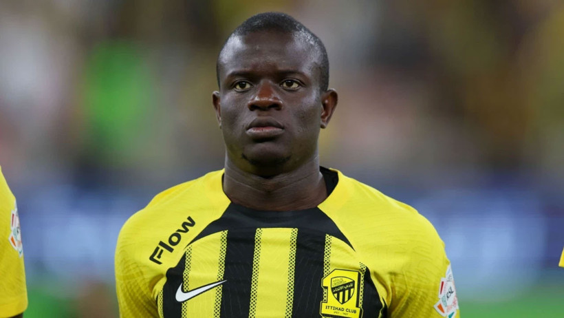 al ittihad kante icin kararini verdi transferin yaza sarkma ihtimali 0