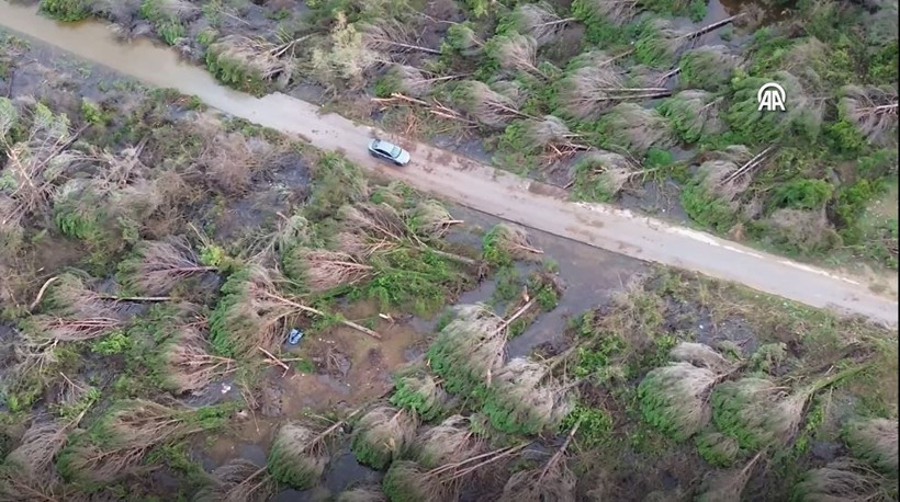 antalyada hortum felaketi agaclar tekneler her sey hasarli havadan korkunc goruntuler 9