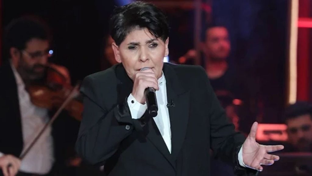 arabeskin yildiz ismi canseverden yurek burkan paylasim NbWj55aF