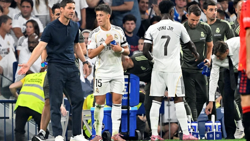 Arda Güler'in dünyası başına yıkıldı: El Clasico öncesi bildirdiler 1 arda gulerin dunyasi basina yikildi el clasico oncesi bildirdiler 0 taJrgmKj