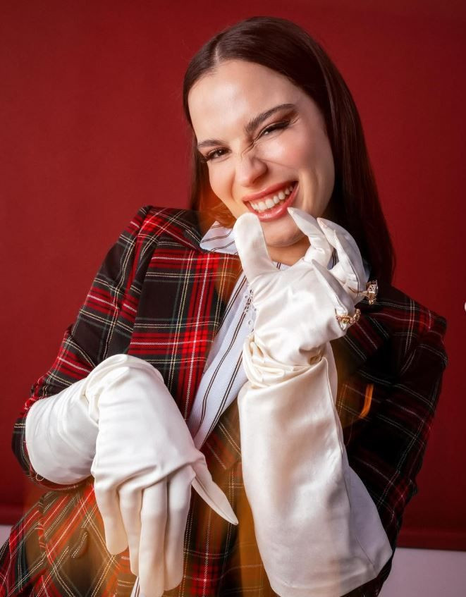 asli bekiroglu yeniden ameliyatta bagirsagimi kestiler demisti doktor hatasi kabusu bitmiyor 8 YFaLtdBQ