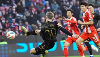 augsburg bayern munihin namaglup serisine son verdi paylasimlari guldurdu 3VmehLe9