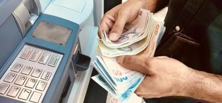 bankalarin emekli promosyon ucretlerinde dev artis odemeler 28 bin tlye dayandi 7 KYSIIQCd